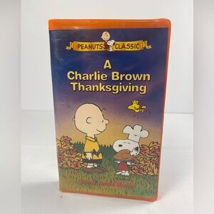 Peanuts classic: A Charlie brown Thanksgiving 1973 VHS Home Movie Tape